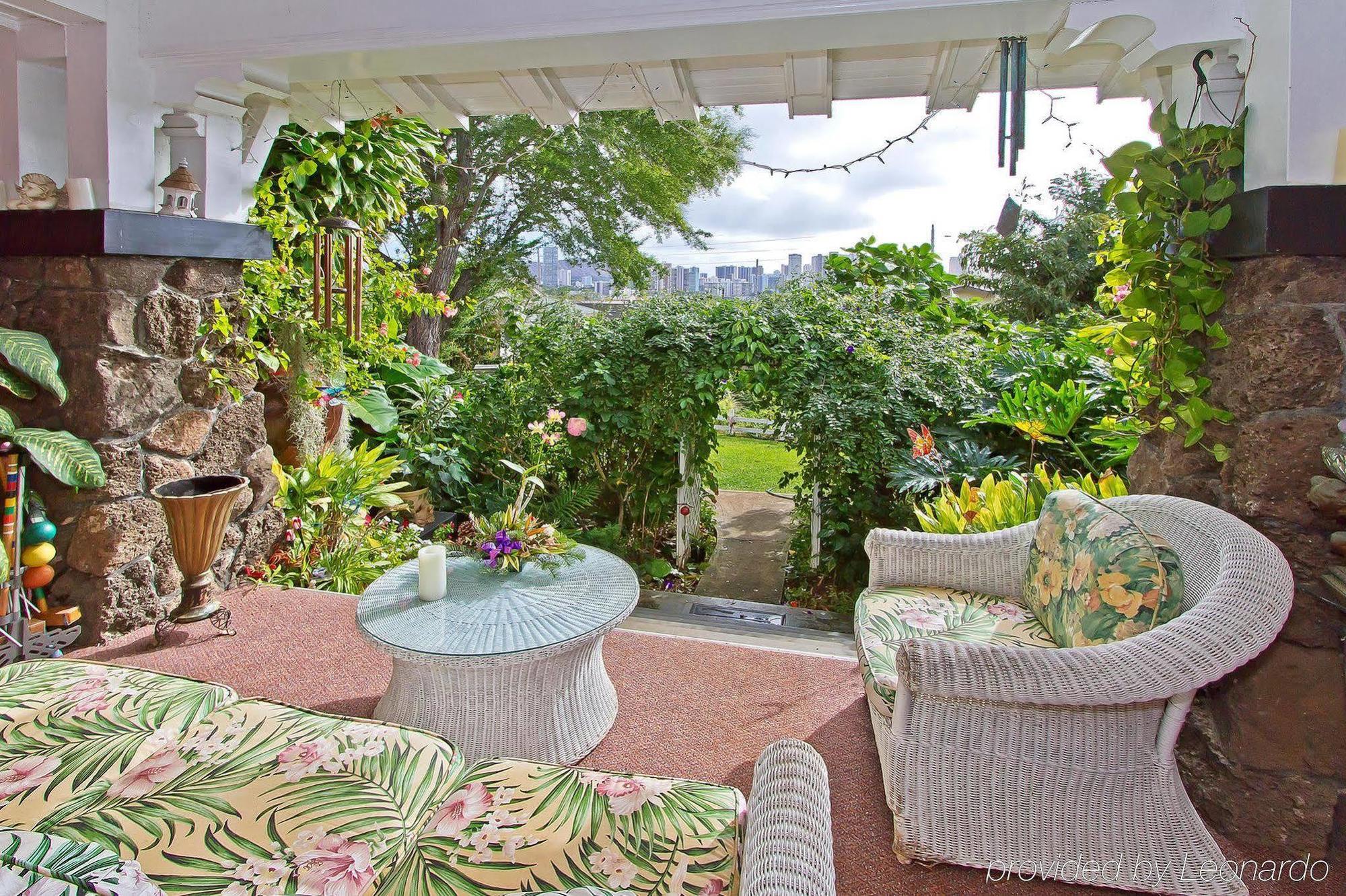 Manoa Valley Inn Honolulu Exterior foto